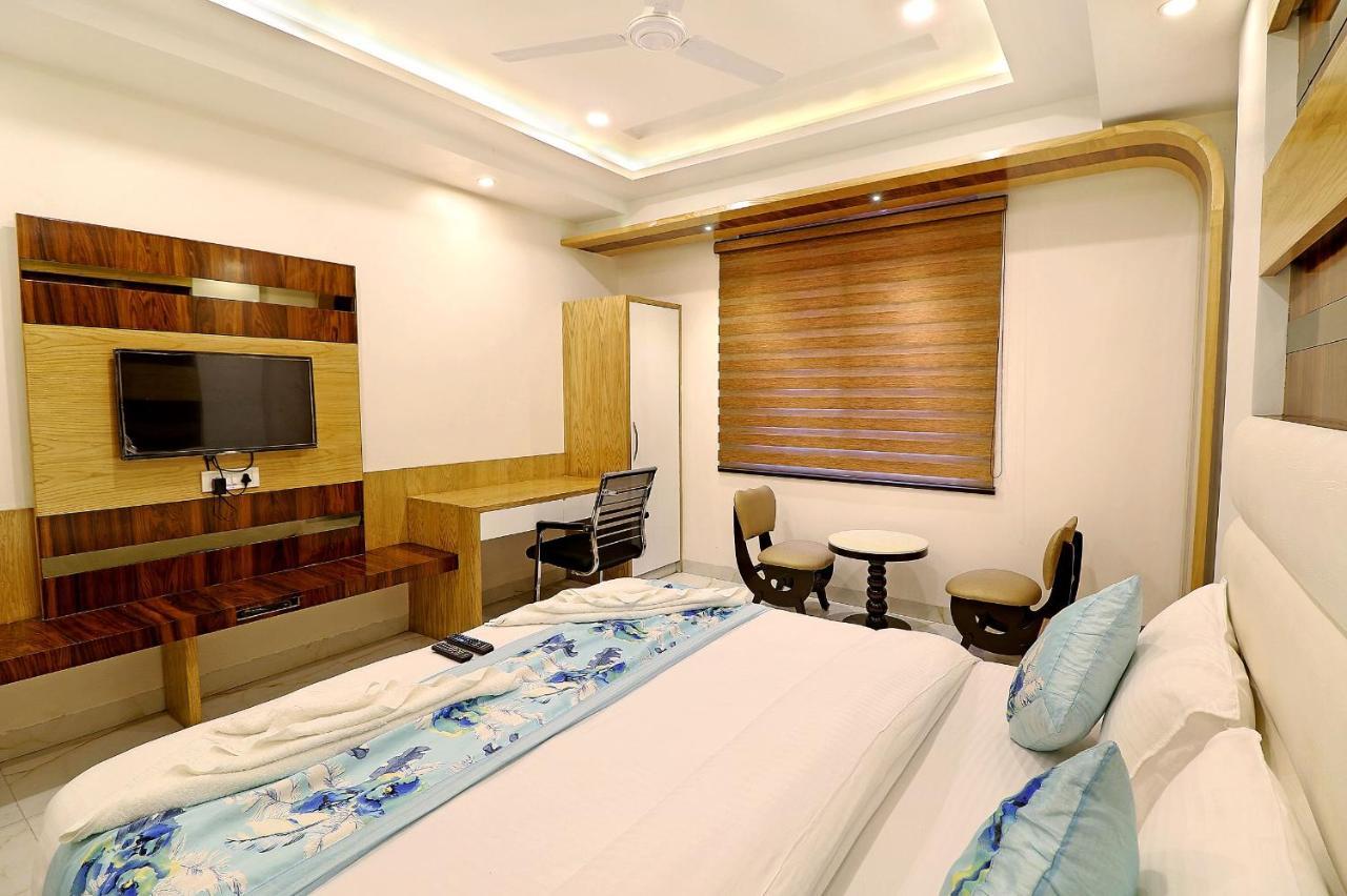 Hotel York Legacy -3 Minutes Walk From New Delhi Railway Station 'The 5 Star Ambience' Newly Built Luaran gambar