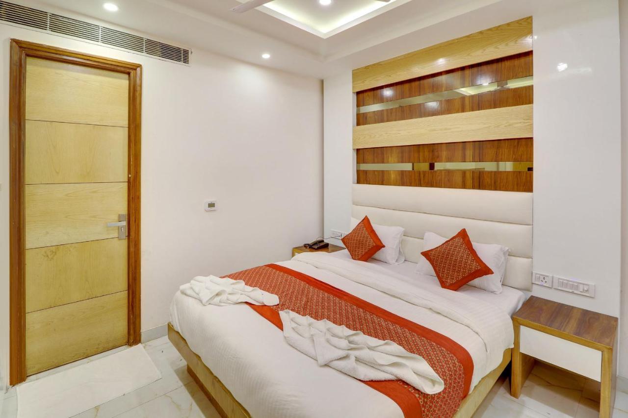 Hotel York Legacy -3 Minutes Walk From New Delhi Railway Station 'The 5 Star Ambience' Newly Built Luaran gambar