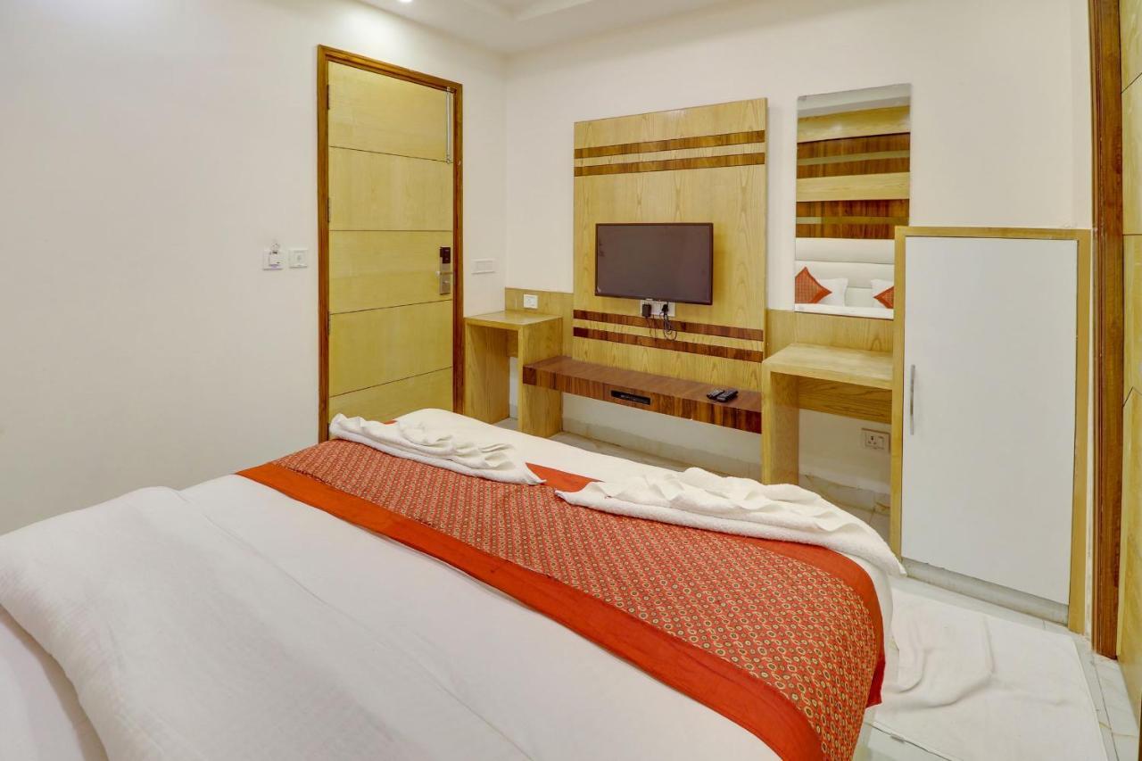 Hotel York Legacy -3 Minutes Walk From New Delhi Railway Station 'The 5 Star Ambience' Newly Built Luaran gambar