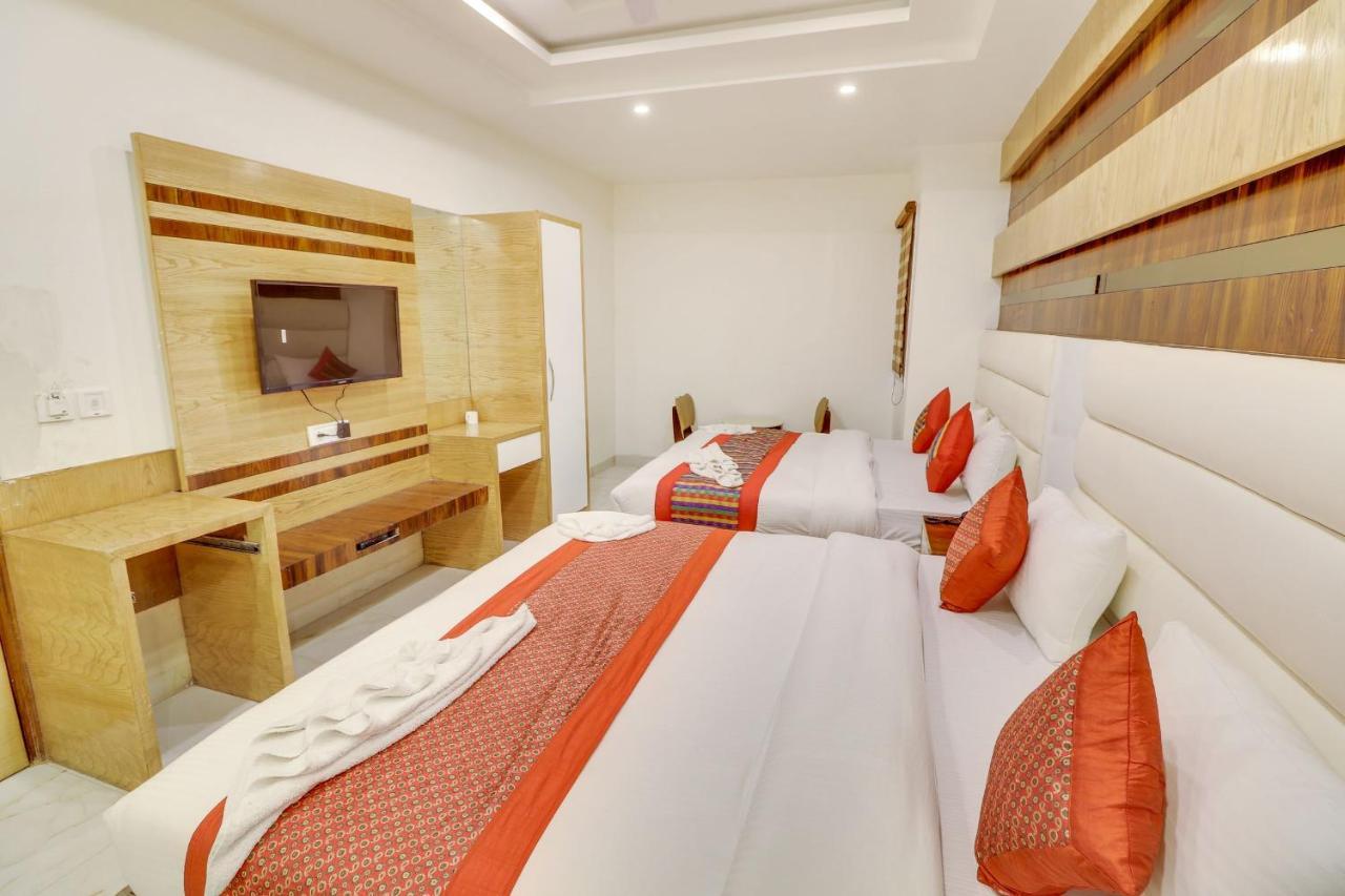 Hotel York Legacy -3 Minutes Walk From New Delhi Railway Station 'The 5 Star Ambience' Newly Built Luaran gambar