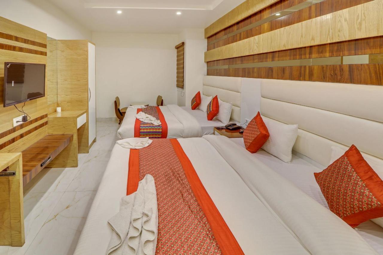 Hotel York Legacy -3 Minutes Walk From New Delhi Railway Station 'The 5 Star Ambience' Newly Built Luaran gambar